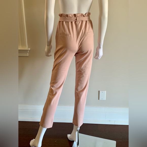 M for Mendocino Paperbag Cropped Pant in Blush - Picture 6 of 8